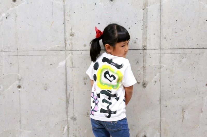 HelloMyFriendのTシャツ大人
