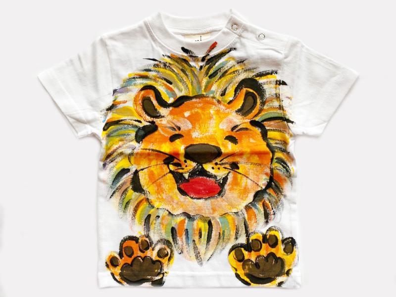 ハイタッチライオンのTシャツキッズ