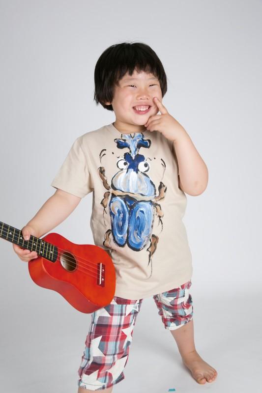 かぶと虫のTシャツキッズサイズ