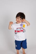 どこいこCAR（赤）のTシャツキッズサイズ