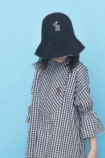 tulip hat 