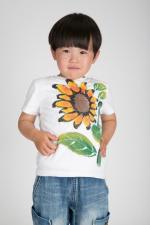 カラフルひまわりのTシャツキッズサイズ