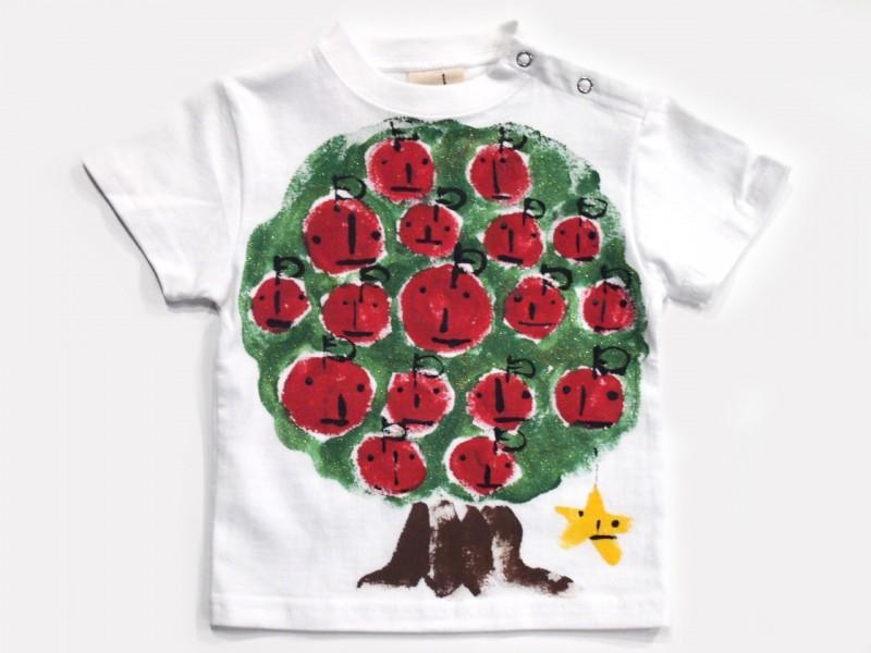 リンゴの木のTシャツキッズサイズ